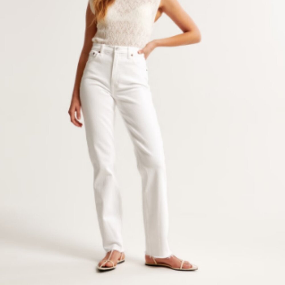 Abercrombie & Fitch White High Rise Vintage Straight Jeans 28